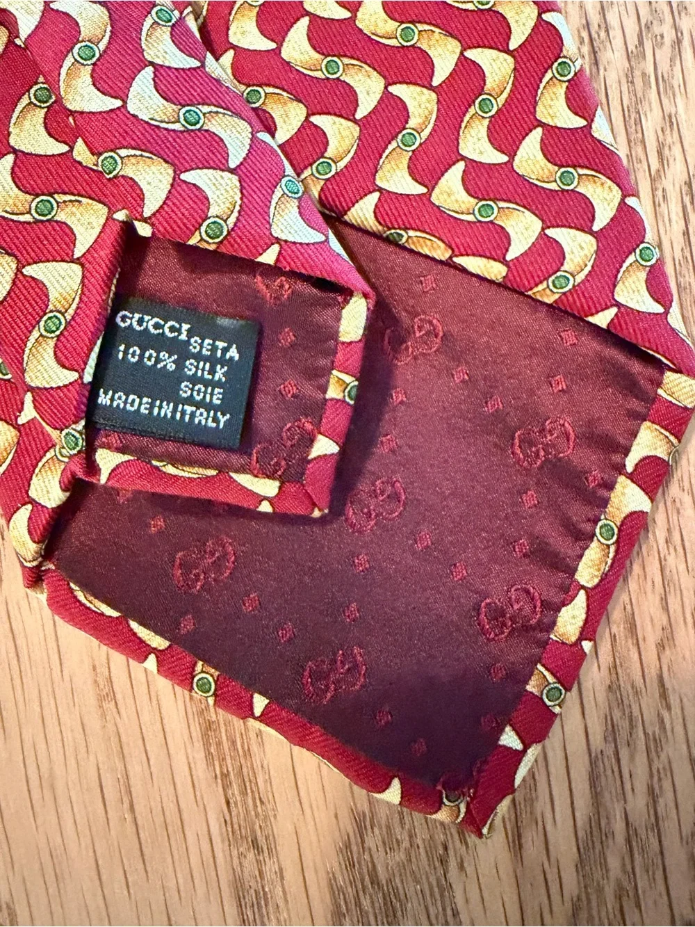 Vintage Gucci Silk Tie Red Gold Wave Abstract Geometric - Made in Italy